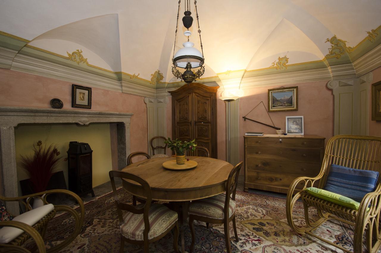Palazzo Gamboni Swiss Historic Hotel Comologno Экстерьер фото